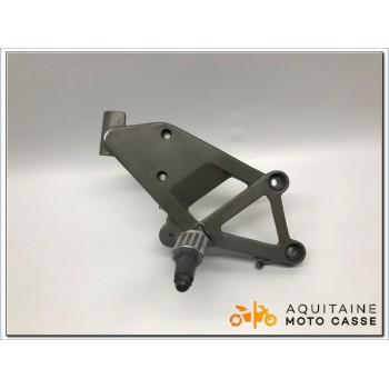 PLATINE AVANT DROITE HONDA VFR 750 1993