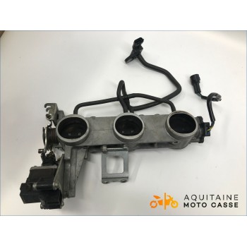RAMPE D'INJECTION TRIUMPH SPRINT ST 1050 2008