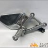 PLATINE AVANT DROITE APRILIA RSV 1000 2002