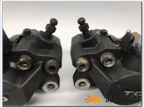 ÉTRIER DE FREIN AVANT SUZUKI GSXR 600 2002
