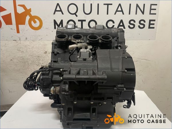 MOTEUR YAMAHA R 1 2014