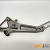 PLATINE AVANT DROITE HONDA HORNET 600 2002