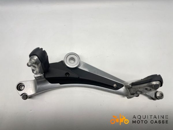 PLATINE AVANT GAUCHE APRILIA MANA GT 850 2011