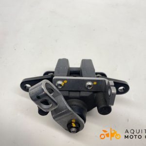 ÉTRIER ROLL LOCK PEUGEOT METROPOLIS 400 2019