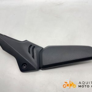 CACHE LATÉRAL DROIT HONDA CB 650 R 2023