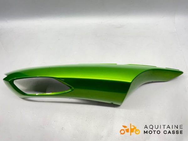 CACHE LATÉRAL DROIT KAWASAKI ZZR 1400 2011