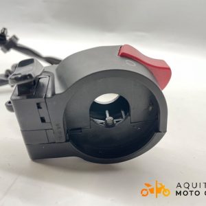 COMMODO DROIT HONDA CB 650 R 2023