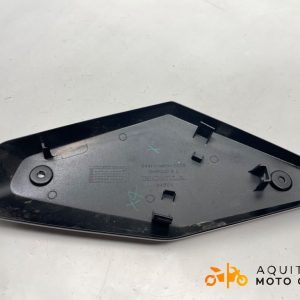 ÉCOPE DE RÉSERVOIR GAUCHE HONDA CB 650 R 2023