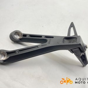 PLATINE ARRIÈRE DROITE HONDA CB 650 R 2023