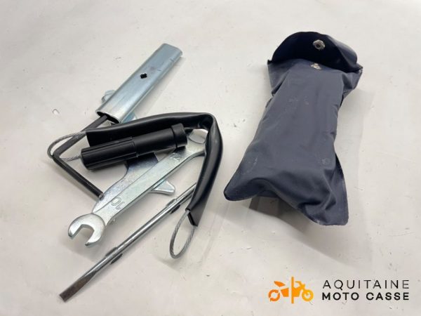 TROUSSE A OUTILS HONDA CB 650 R 2023