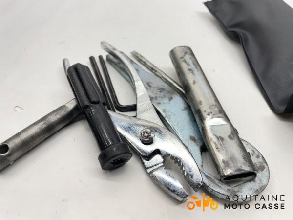TROUSSE A OUTILS KAWASAKI ZZR 1400 2011