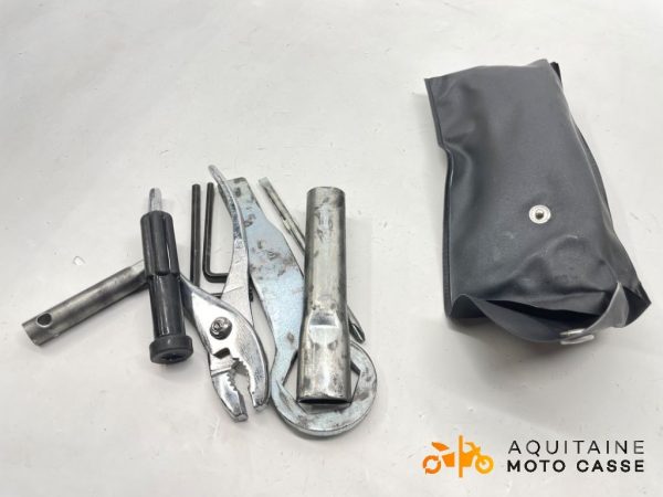 TROUSSE A OUTILS KAWASAKI ZZR 1400 2011