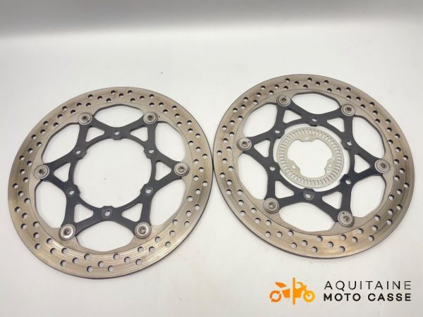 DISQUES AVANT SUZUKI GSXS 1000 2019