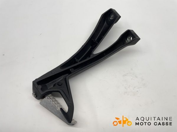 PLATINE ARRIÈRE DROITE SUZUKI GSXS 950 2023