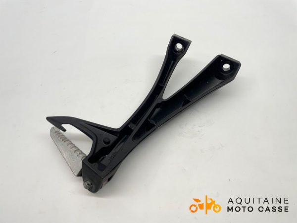 PLATINE ARRIÈRE GAUCHE SUZUKI GSXS 950 2023