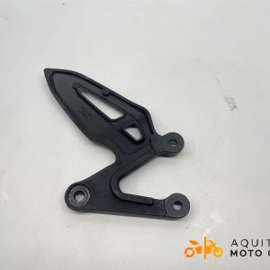 PLATINE AVANT GAUCHE SUZUKI GSXS 1000 2019