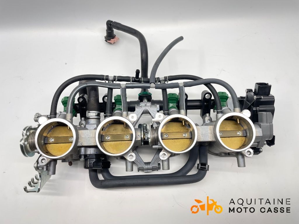 RAMPE D'INJECTION SUZUKI GSXS 1000 2019