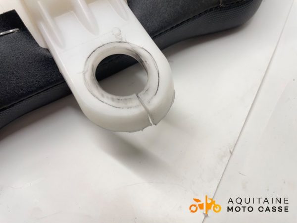 SELLE AVANT SUZUKI GSXS 950 2023
