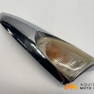 CLIGNOTANT AVANT DROIT PIAGGIO XEVO 125 2010