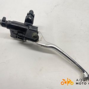 MAÎTRE-CYLINDRE DE FREIN AVANT PIAGGIO GTS 125 2012