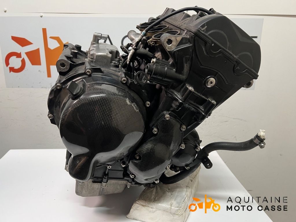 MOTEUR TRIUMPH DAYTONA 675 2010