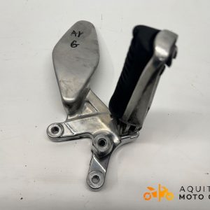 PLATINE AVANT GAUCHE YAMAHA YZF 1000 1997