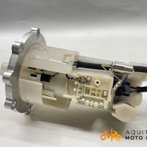 POMPE À ESSENCE TRIUMPH DAYTONA 675 2010