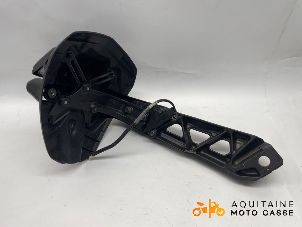 SUPPORT DE PLAQUE YAMAHA MT 09 2018