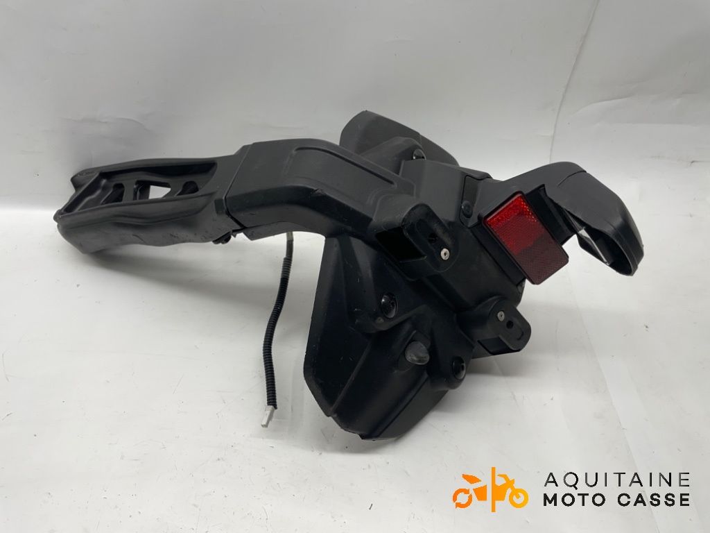 SUPPORT DE PLAQUE YAMAHA MT 09 2018