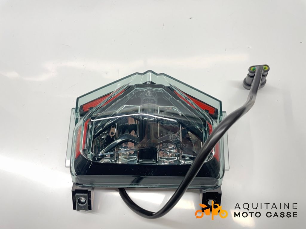 FEU ARRIÈRE ORCAL SK 125 2023