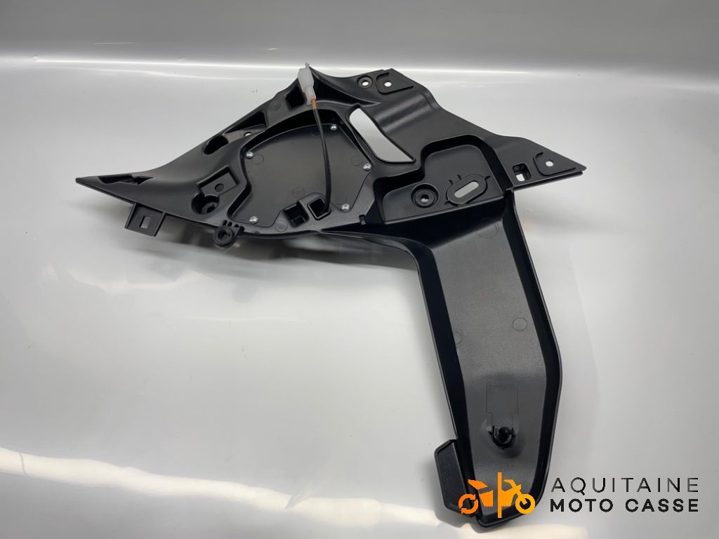 INTÉRIEUR DE CARÉNAGE DROIT ORCAL SK 125 2023