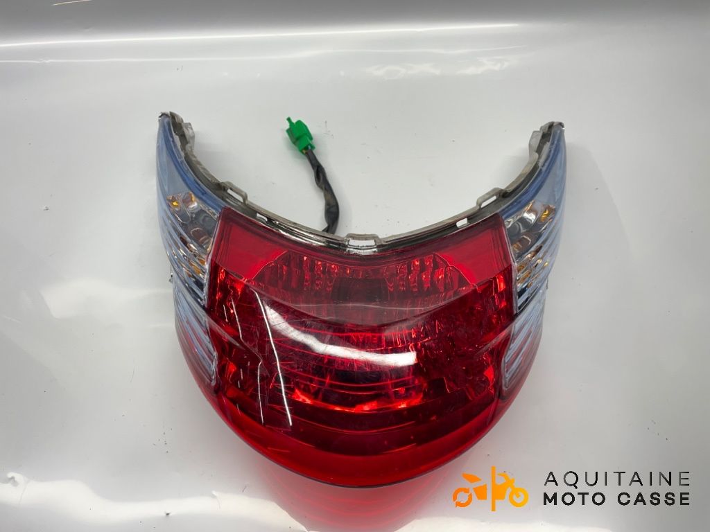 FEU ARRIÈRE KYMCO AGILITY 50 4T 2021