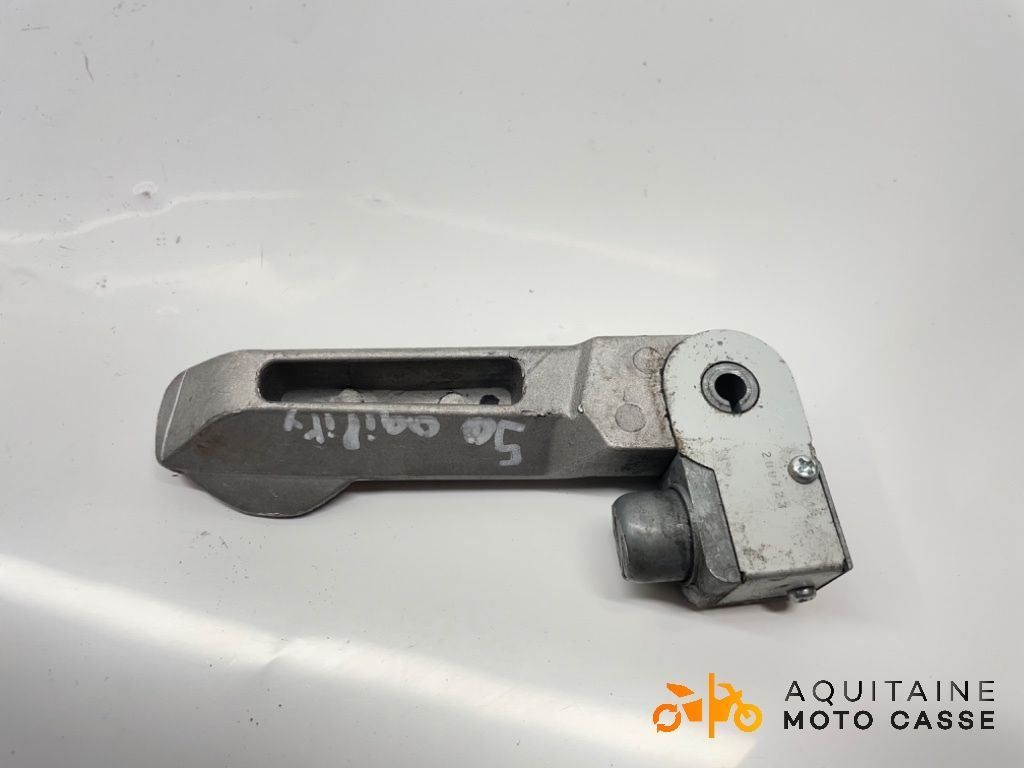 REPOSE-PIED ARRIÈRE GAUCHE KYMCO AGILITY 50 4T 2021