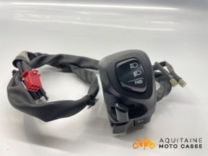 COMMODO GAUCHE YAMAHA X MAX 125 2020