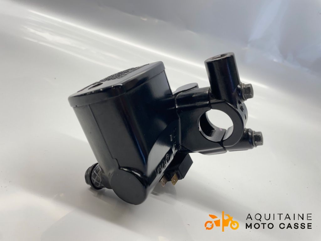 MAÎTRE-CYLINDRE DE FREIN AVANT YAMAHA X MAX 125 2020