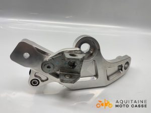 PLATINE AVANT GAUCHE FANTIC MOTOR CABALLERO 500 2024