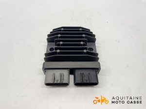 RÉGULATEUR TRIUMPH STREET TRIPLE 675 R 2014