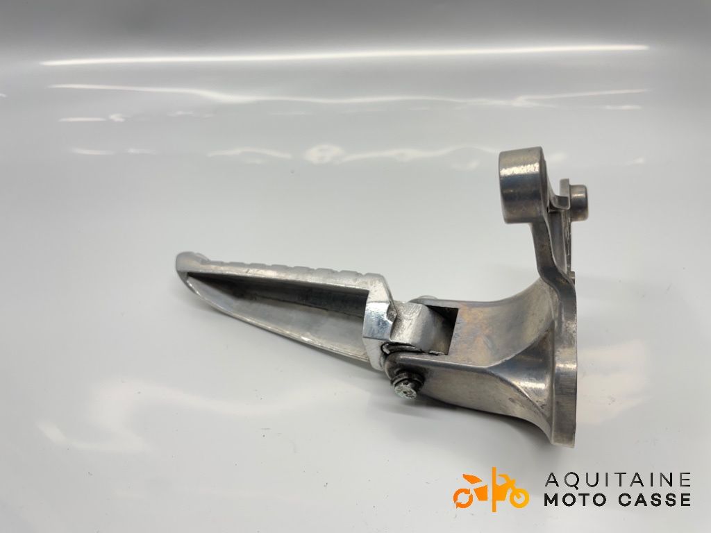 REPOSE-PIED ARRIÈRE GAUCHE YAMAHA X MAX 125 2020