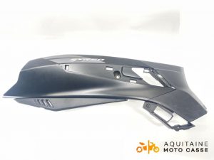 CACHE LATÉRAL DROIT APRILIA SXR 50 2024