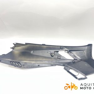 CACHE LATÉRAL GAUCHE APRILIA SXR 50 2024