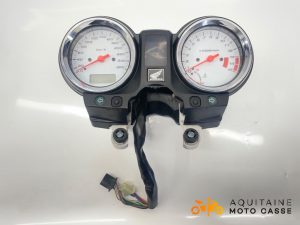 COMPTEUR HONDA HORNET 600 2004