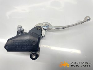 MAÎTRE-CYLINDRE DE FREIN AVANT KAWASAKI ER 6 N 2015