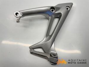 PLATINE ARRIÈRE DROITE HONDA VFR 800 F 2010