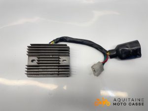RÉGULATEUR HONDA VFR 800 F 2010