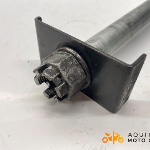 AXE DE ROUE ARRIÈRE KAWASAKI ZR 7 2000