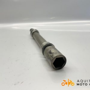 AXE DE ROUE AVANT YAMAHA MT 09 SP 2023