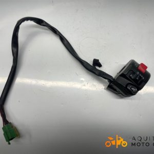 COMMODO DROIT KAWASAKI ZR 7 2000