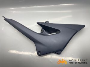 FLANC DE SELLE DROIT KAWASAKI ZR 7 2000