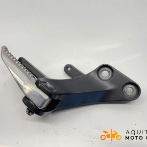 PLATINE ARRIÈRE DROITE YAMAHA MT 09 SP 2023