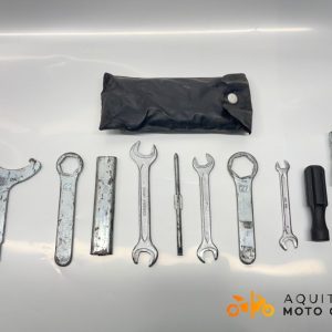 TROUSSE A OUTILS HONDA CBF 600 2004